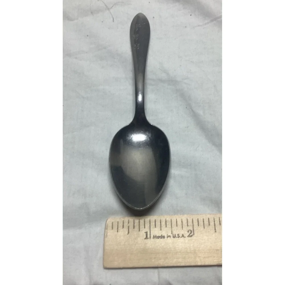Vintage Wallace Stainless Steel Silverware Set New Day Fork Spoon Knife
